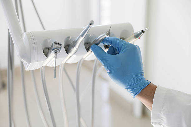 Professional Tooth Extraction technician working in East Basin, UT